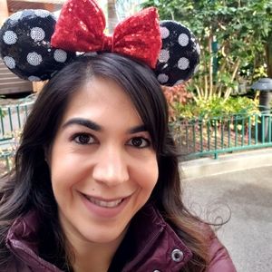 Meet your Posher, April